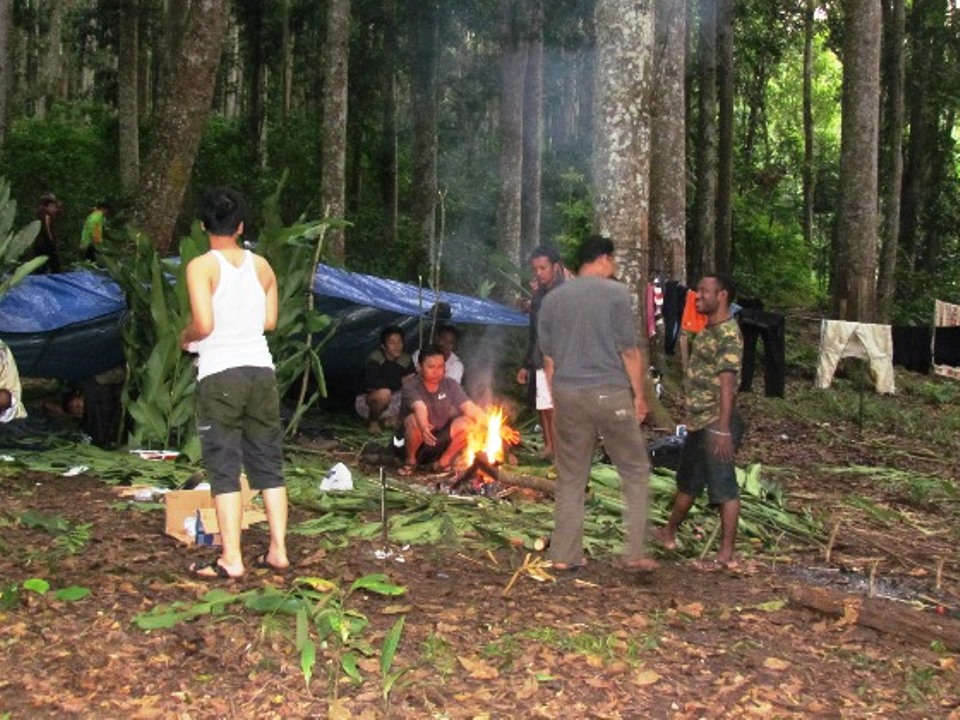 Jungle survival and search and rescue training for staff of the Forestry Planning Board