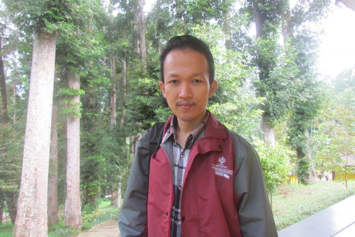 Practices in Tree Health Monitoring by Tropical Silviculture Postgraduate Student of Department of Silviculture, Faculty of Forestry, IPB