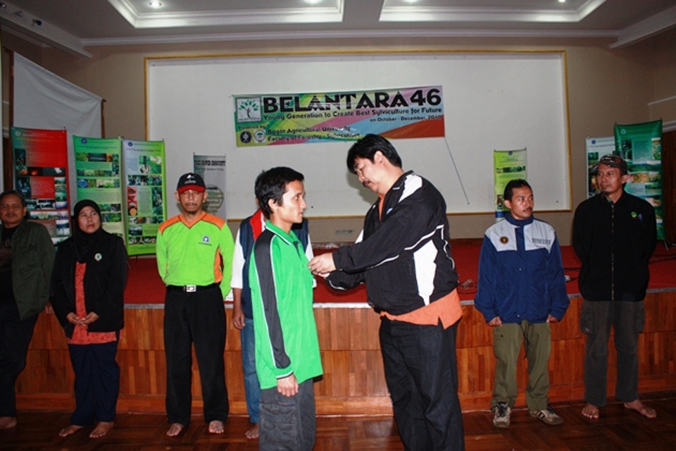 The summit event of the Orientation of the Silviculture Department 46th Batch Student (Belantara 46)
