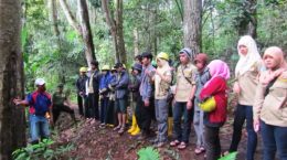 Studi Banding Mahasiswa Jurusan Kehutanan Fakultas Pertanian Universitas Lampung UNILA
