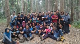 Praktik Tata Kelola Hutan (PTKH) Jurusan Kehutanan Fakultas Pertanian Universitas Riau tahun 2015