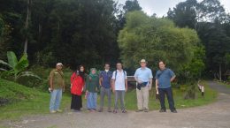 Kunjungan Pengamatan dan Pengenalan Jenis Rotan di Hutan Pendidikan Gunung Walat oleh Tim Peneliti CIFOR
